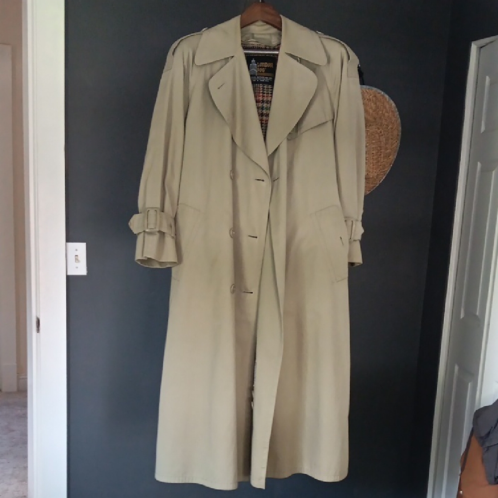 Vintage London Fog Light Green Womens Trench Coat